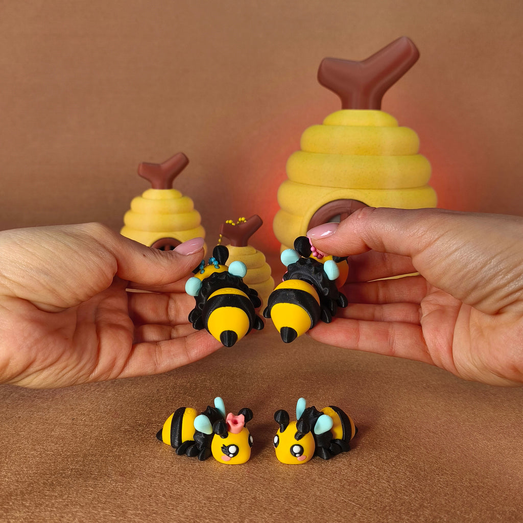 Bee & Beehive Friends – Handmade Cute Figurines & Keychains